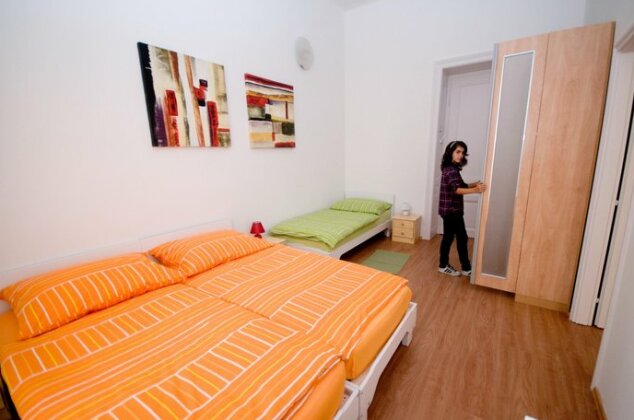 CentrAlom Apartman - Photo4