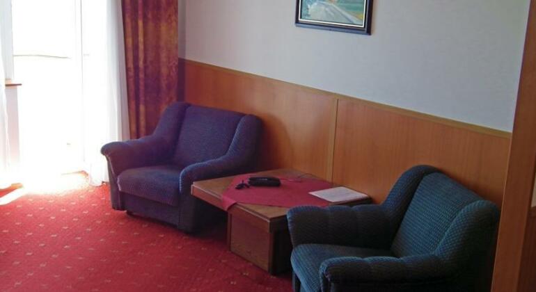 Hotel Fenyves Panorama - Photo3
