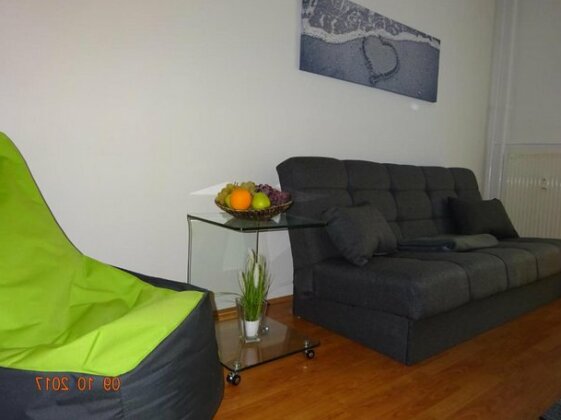 Lujza Apartman - Photo3