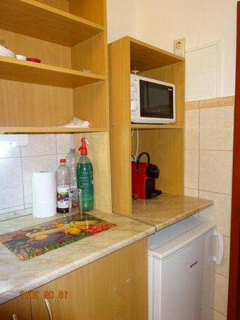 Lujza Apartman - Photo4