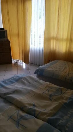 Vendeghaz Maganszallashely - Photo5