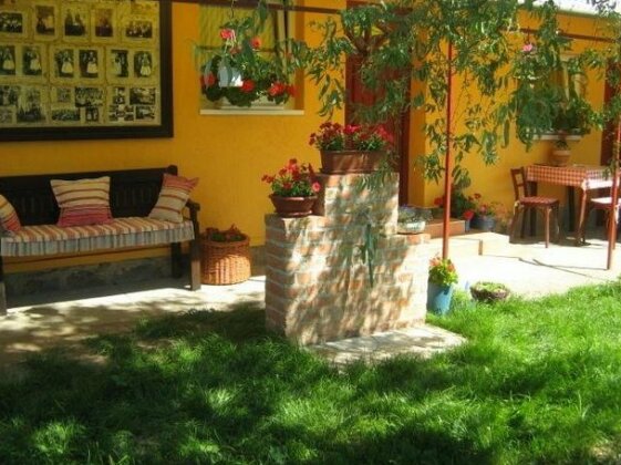 Akacos Vendeghaz - Photo2
