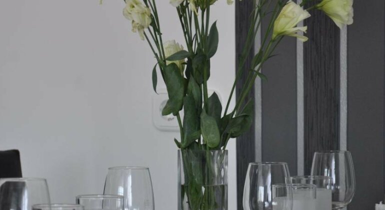 Glamour Apartman - Photo2