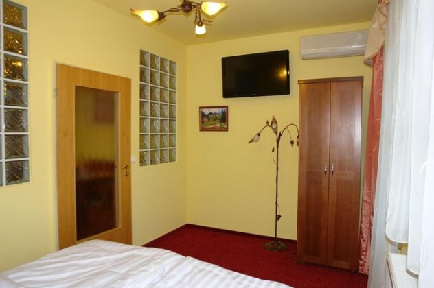 HoldLux Apartmanok - Photo2