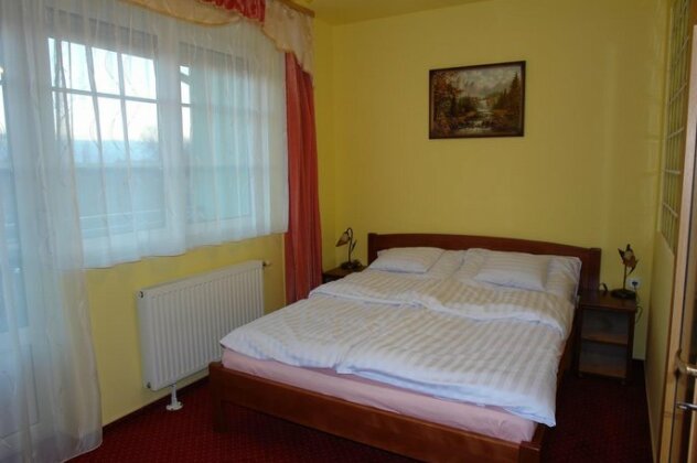 HoldLux Apartmanok - Photo3