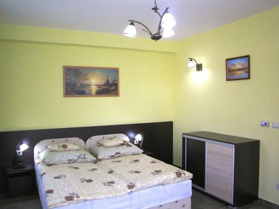 Labas-Haz Apartmanok 1 - Photo2