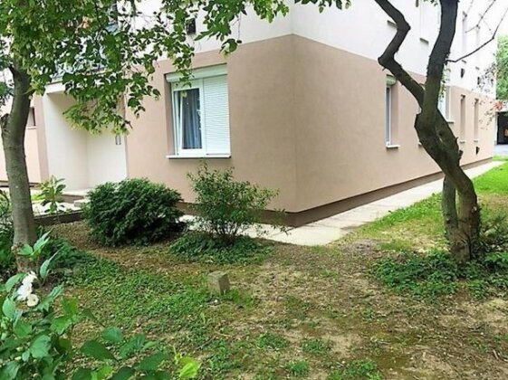 Miracle Apartman Sarvar - Photo3