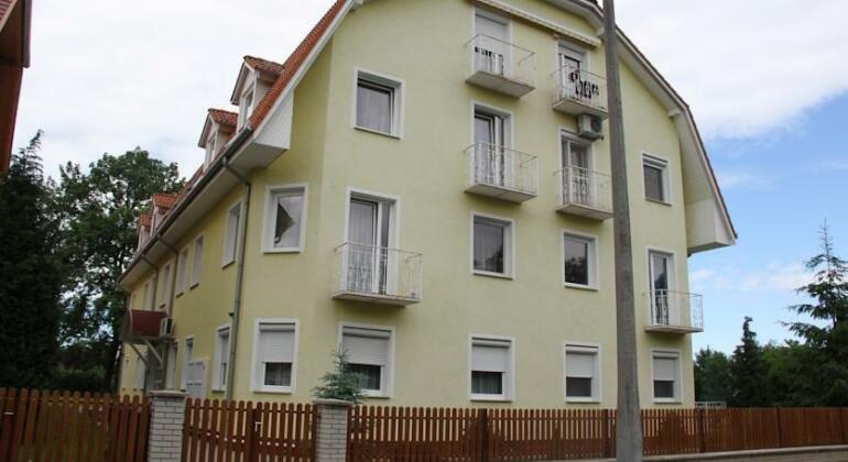 Nemeth Apartman Sarvar