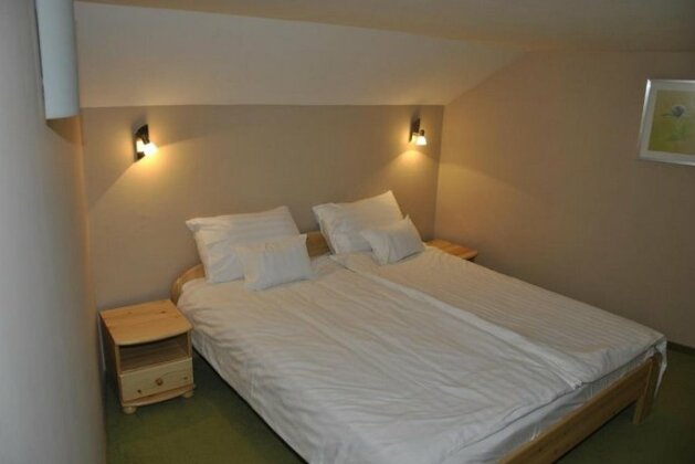 Thermal Camping Sarvar Apartmanhaz - Photo5