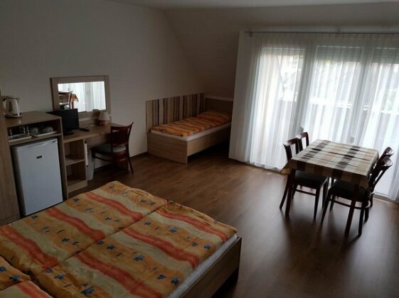Adam Apartmanhaz - Photo5
