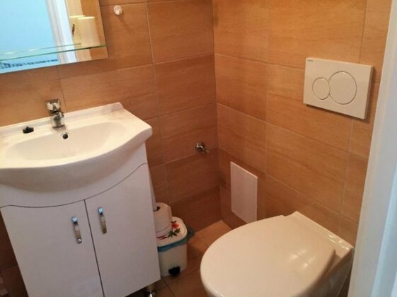 Agi Apartment Siofok - Photo5