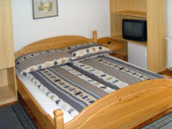 Annamarie Bed and Breakfast - Photo4