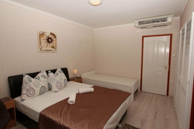 Ariel apartmanok - Photo4
