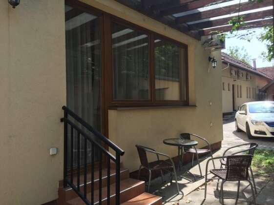 Balaton Apartmanhaz - Photo2