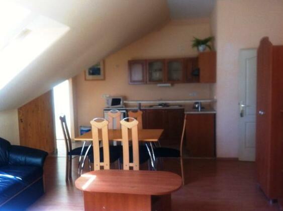 Balaton Pension and Guesthouse - Photo4