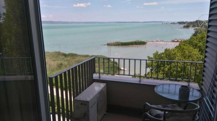 Club218 Beatrix Wellness Apartment - Photo4