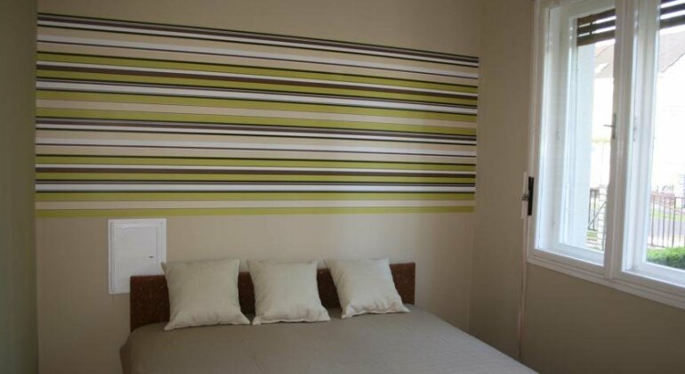 Doris Apartments - Photo3