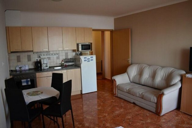Greta Wellness Apartmanok - Photo4