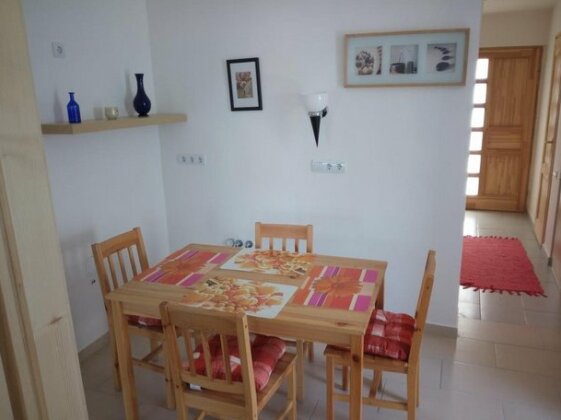Lenart House 1 - Photo4