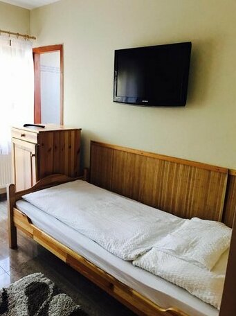 Linton Apartmanhaz - Photo3