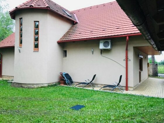 Linton Apartmanhaz - Photo5