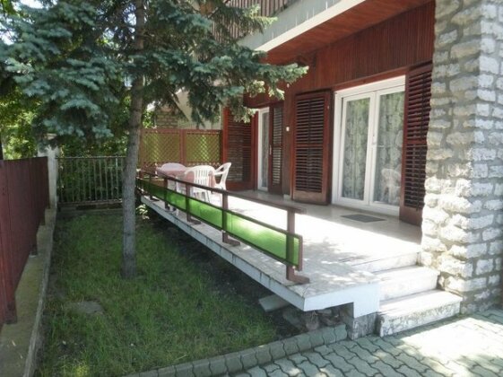 Oleander Holiday House - Photo2