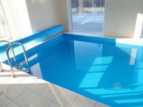 Royal Luxus Wellness Apartman - Photo5