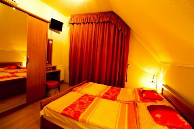 Villa Mikes Siofok - Photo5
