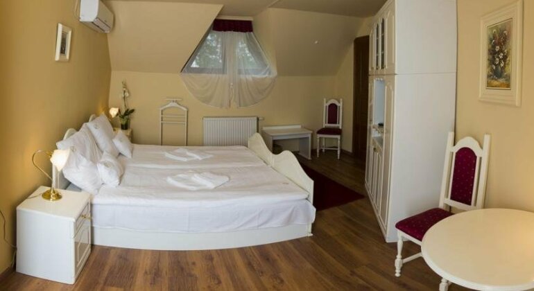 Vinum Hotel - Photo3