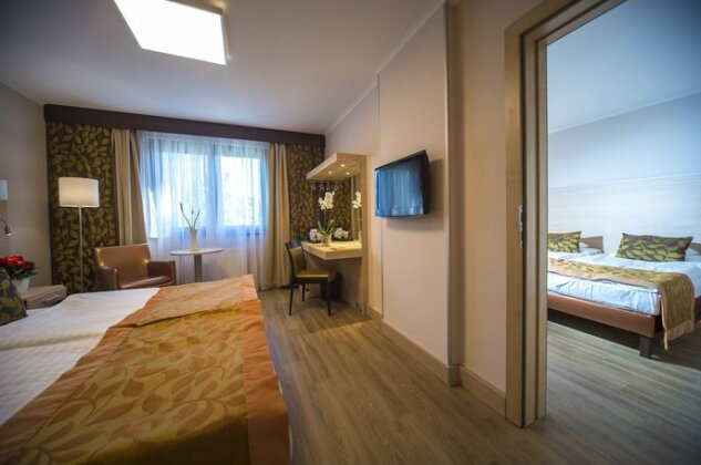 Hotel Sopron - Photo2