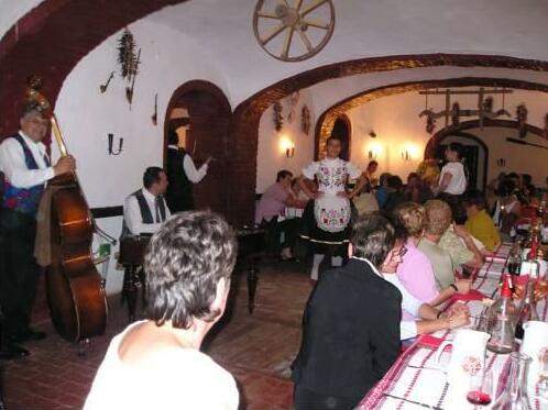Hostel Rev Balaton Szantod - Photo3