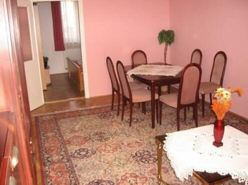 Fekete Forras Apartman - Photo4