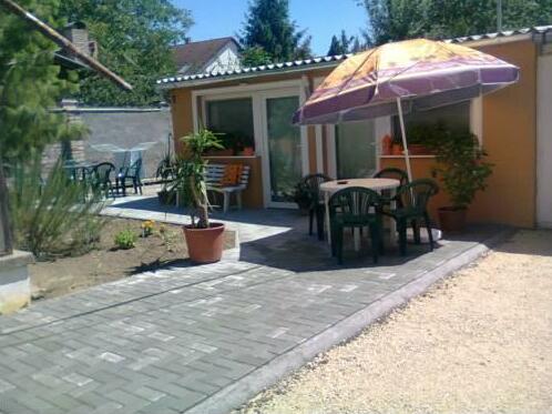 Napfeny Apartman - Photo2