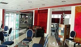 Tisza Corner Hotel - Photo3