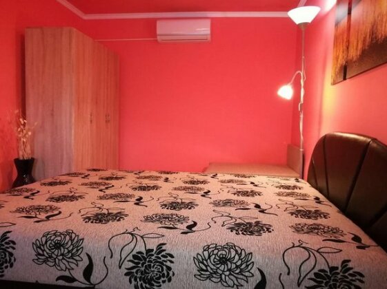 Tiszavirag Apartmanhaz - Photo4