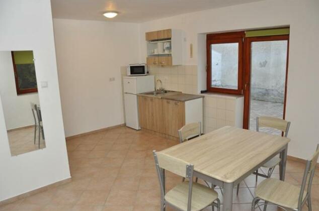Sarok Apartmanhaz Szekszard - Photo3