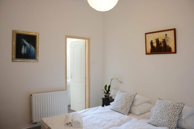 Malom-to Guest House Tapolca - Photo4