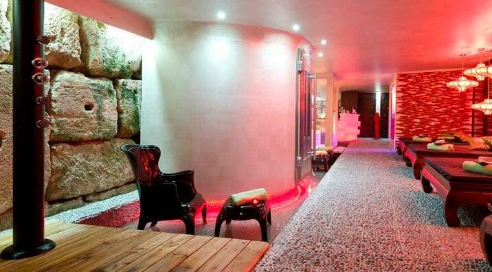 ClassiX Small Luxury Design Hotel - Photo3