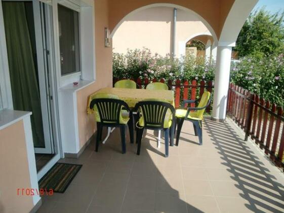 Ferienhaus Theodora - Photo2