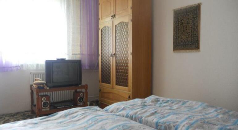 Gizella Haus - Photo4