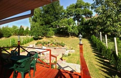 Csilla Apartmanhaz - Photo5