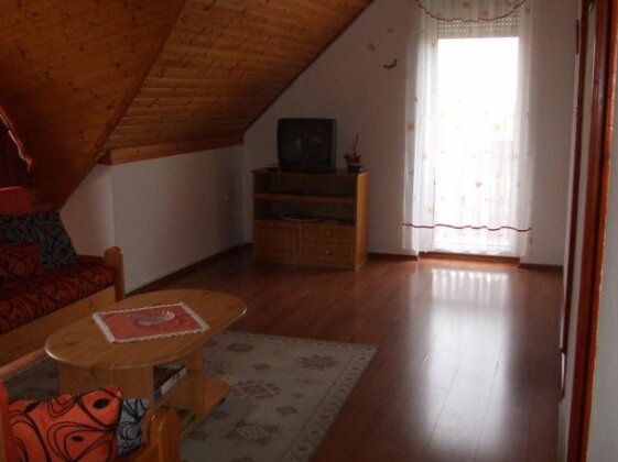 Dorina Apartman - Photo3