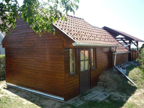 Karos Central Apartmanhaz - Photo2