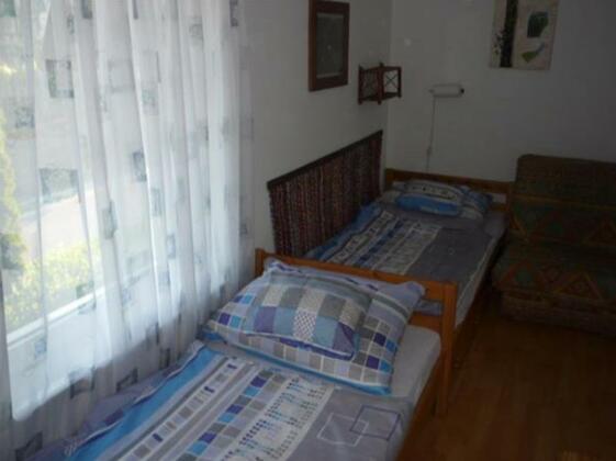 Karos Central Apartmanhaz - Photo4