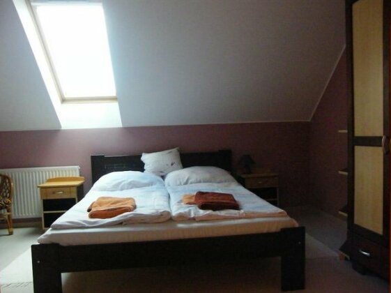 Klara Apartmanhaz - Photo2