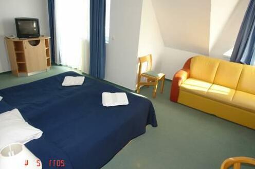 Lilla Wellnessapartman - Photo3