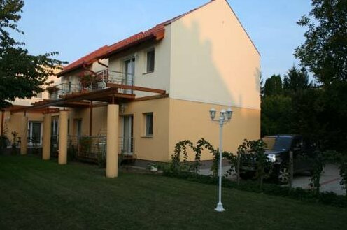 Luca Apartments - Photo2
