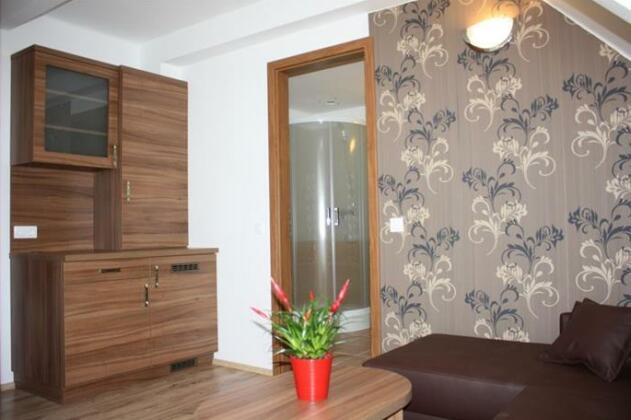 Hethland Udulo Zamardi - Photo5