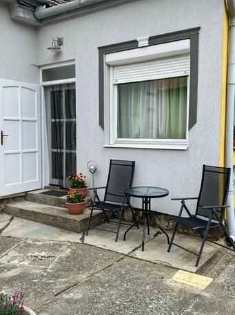 Viktor Apartmanhaz - Photo2
