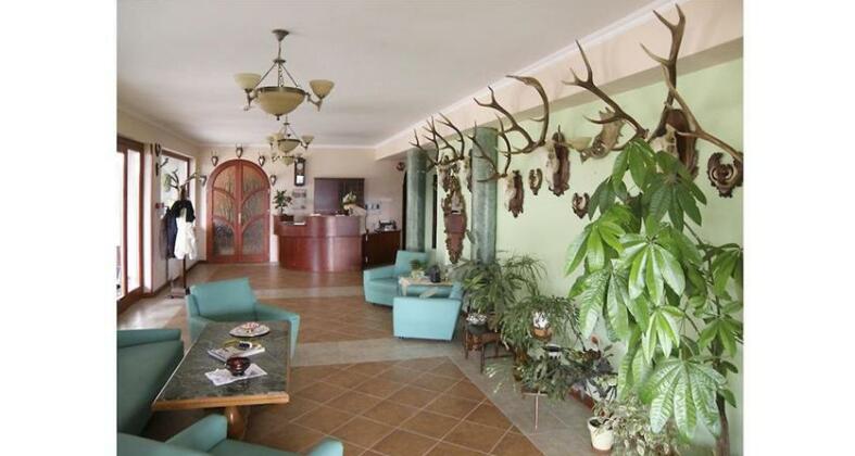Hotel Hubertus Zebegeny - Photo3